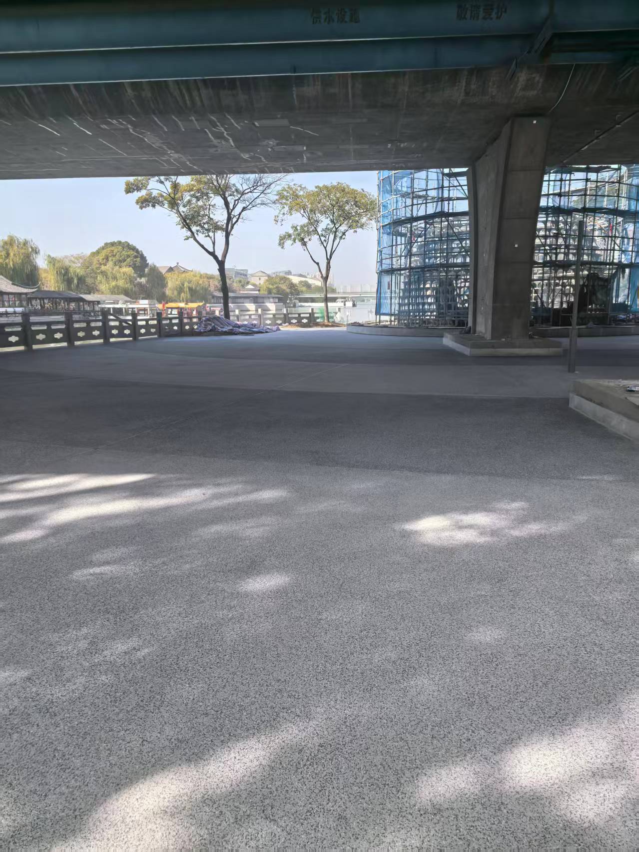 无锡江尖公园砾石聚合物